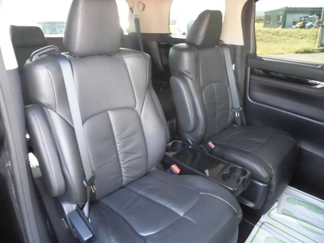 トヨタ アルファード　ハイブリッド ハイブリッド ２．５ ＳＲ Ｅ－ＦＯＵＲ ４ＷＤ H27年 (東北) 99