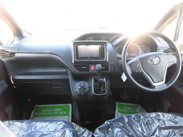 トヨタ ヴォクシー ２．０ Ｘ ４ＷＤ H27年 (東北) 99