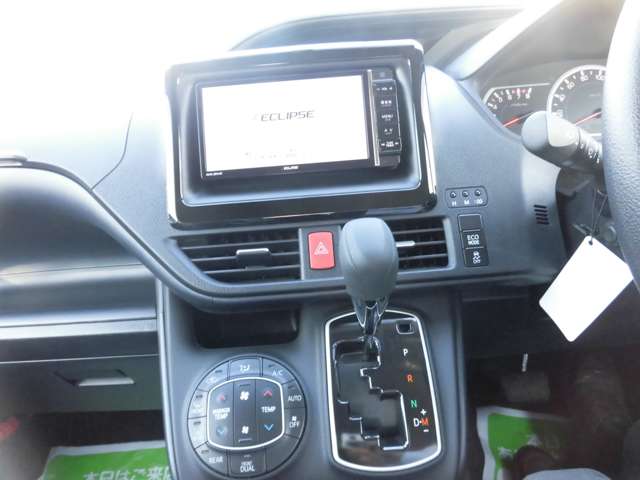 トヨタ ヴォクシー ２．０ Ｘ ４ＷＤ H27年 (東北) 99