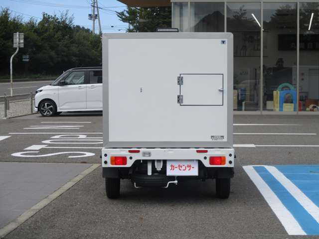 スズキ キャリイトラック ６６０ 移動販売冷凍車 １ＷＡＹ ４０リットル 清水・排水タンク仕様 ４ＷＤ R7年 (東北) 99
