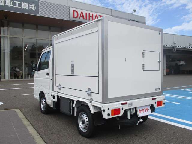 スズキ キャリイトラック ６６０ 移動販売冷凍車 １ＷＡＹ ４０リットル 清水・排水タンク仕様 ４ＷＤ R7年 (東北) 99