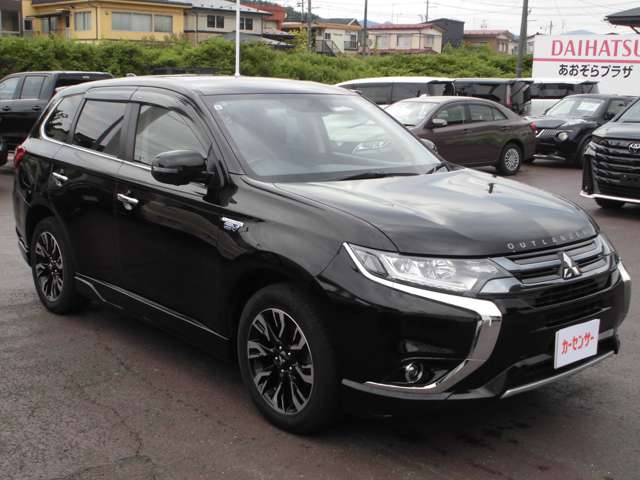 三菱 アウトランダーＰＨＥＶ ２．０ Ｇ ナビパッケージ ４ＷＤ H27年 (東北) 99