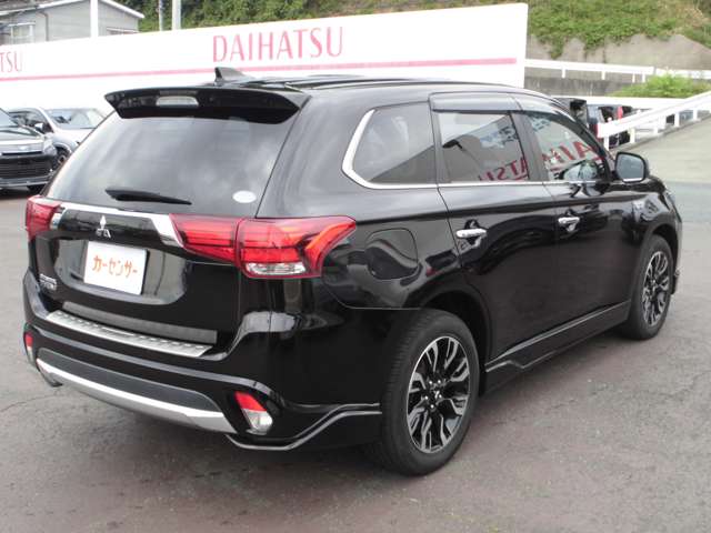 三菱 アウトランダーＰＨＥＶ ２．０ Ｇ ナビパッケージ ４ＷＤ H27年 (東北) 99