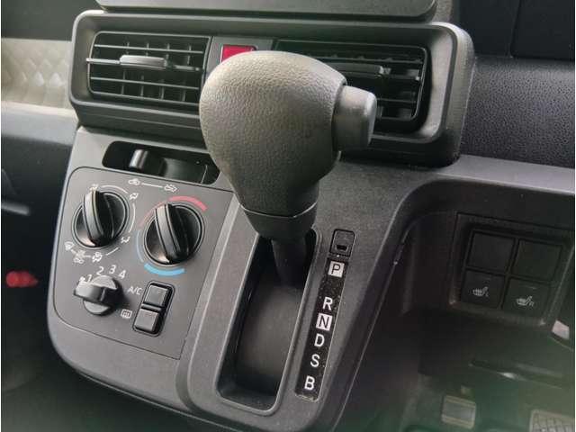 ダイハツ タント ６６０ Ｌ ４ＷＤ R4年 (東北) 99