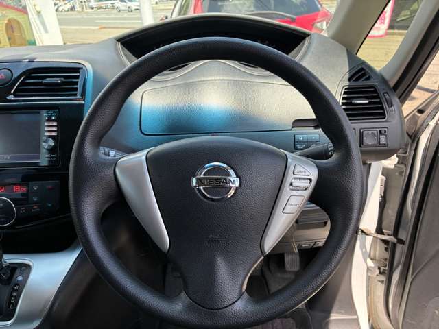 日産 セレナ ２．０ ２０Ｓ ４ＷＤ H27年 (東北) 99