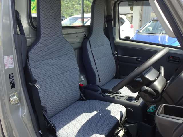 日産 クリッパートラック ６６０ ＤＸ ４ＷＤ R8年 (東北) 99