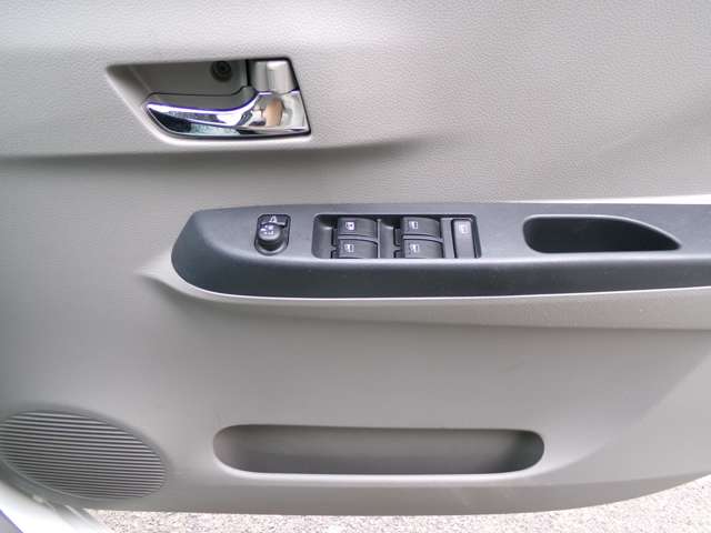 ダイハツ ミラ　イース ６６０ ＧＦ ４ＷＤ H24年 (東北) 99
