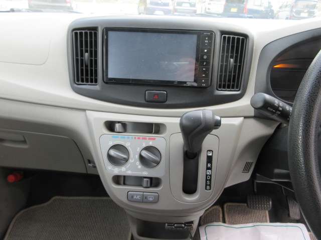 ダイハツ ミラ　イース ６６０ ＬＦ ＳＡ ４ＷＤ H25年 (東北) 99