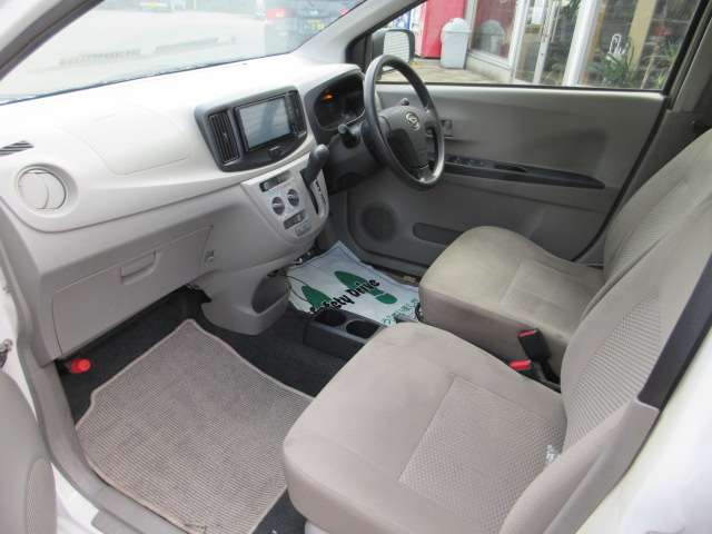 ダイハツ ミラ　イース ６６０ ＬＦ ＳＡ ４ＷＤ H25年 (東北) 99