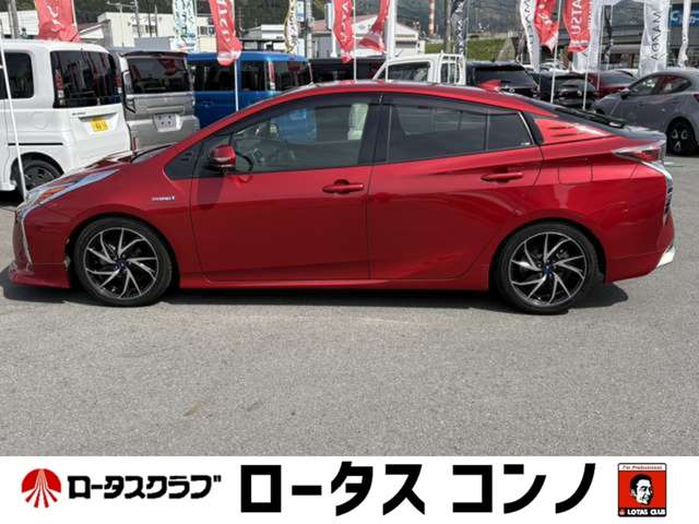 トヨタ プリウス １．８ Ｓ ツーリングセレクション Ｅ－ＦＯＵＲ ４ＷＤ H29年 (東北) 99