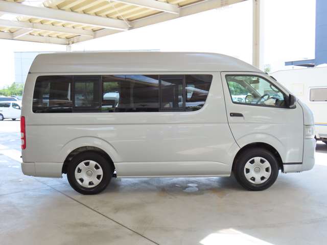 トヨタ ハイエースバン リンエイ H22年 (関東) 99