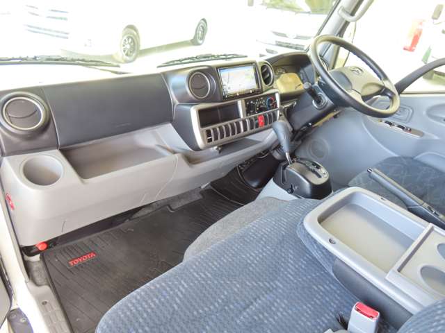トヨタ カムロード ナッツＲＶ H30年 (関東) 99