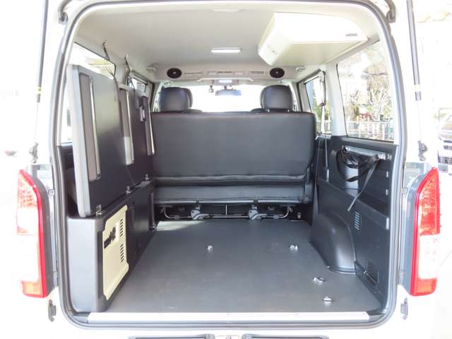 トヨタ ハイエースバン モデリスタ H29年 (関東) 99