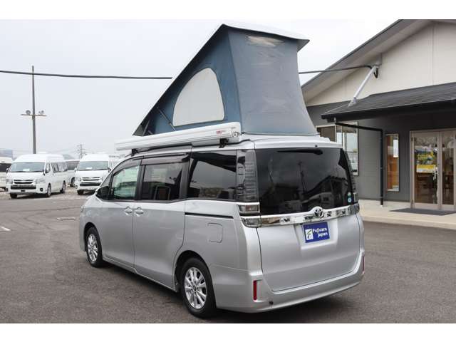 トヨタ ヴォクシー ホワイトハウス R2年 (関東) 99