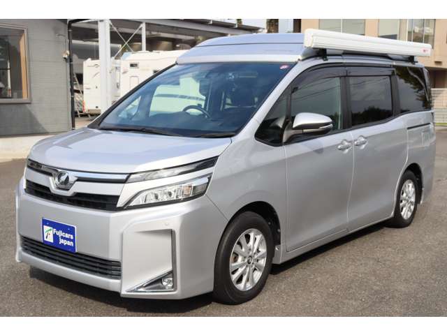 トヨタ ヴォクシー ホワイトハウス R2年 (関東) 99