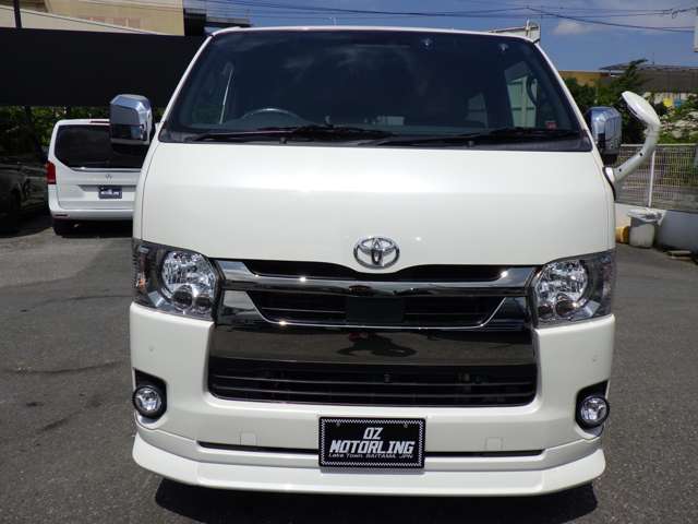 トヨタ ハイエースバン ２．８ スーパーＧＬ ダークプライムＩＩ ロングボディ ディーゼルターボ ４ＷＤ R2年 (関東) 99