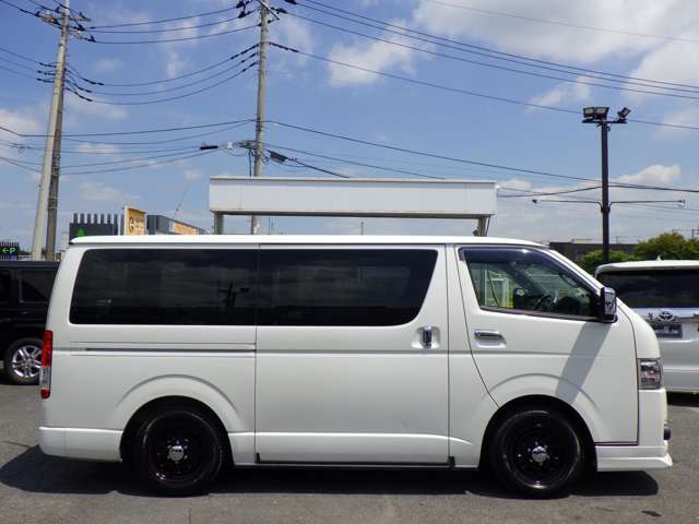 トヨタ ハイエースバン ２．８ スーパーＧＬ ダークプライムＩＩ ロングボディ ディーゼルターボ ４ＷＤ R2年 (関東) 99