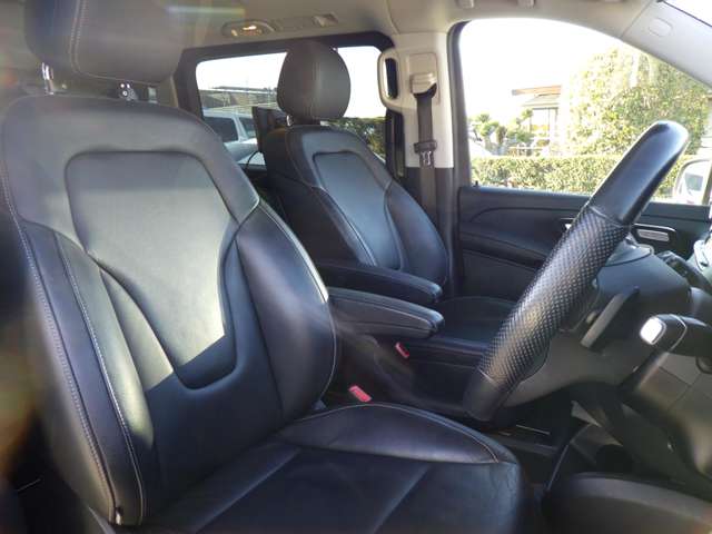 メルセデスベンツ Ｖクラス Ｖ２２０ Ｄ ディーゼルターボ H29年 (関東) 99