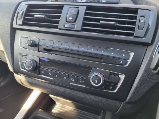 ＢＭＷ １シリーズ １１６ｉ　スタイル H24年 (関東) 99