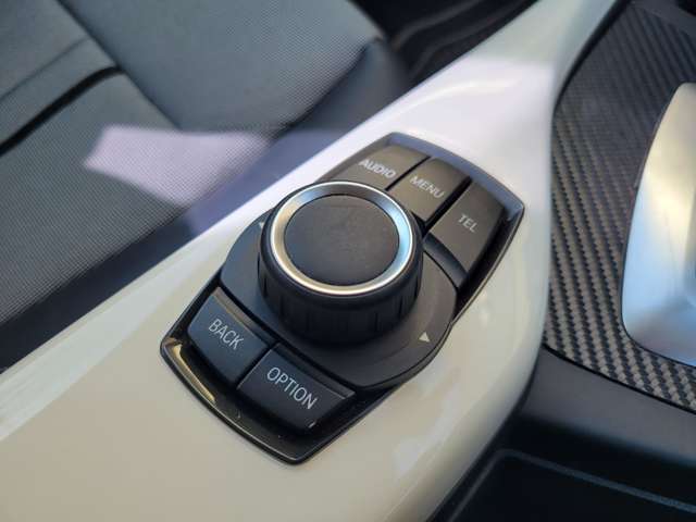 ＢＭＷ １シリーズ １１６ｉ　スタイル H24年 (関東) 99