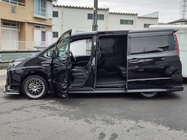 トヨタ ノア １．８ ハイブリッド ＳＩ H29年 (関東) 99
