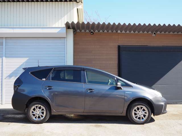 トヨタ プリウスΑ １．８ Ｓ H23年 (関東) 99