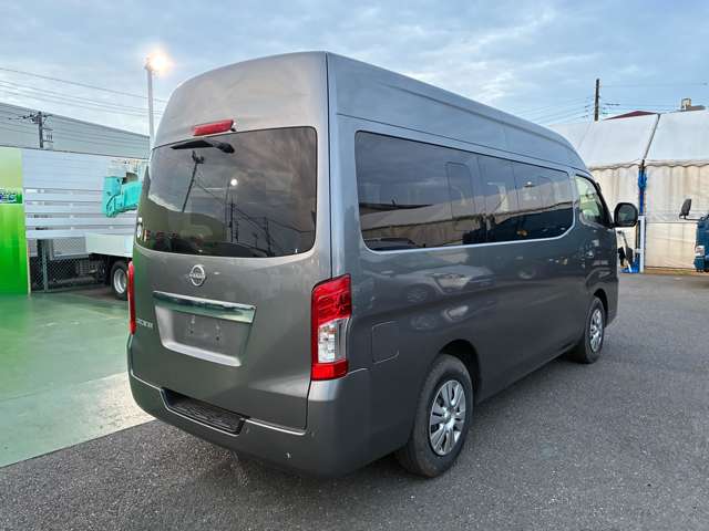 日産 キャラバンワゴン ２．５ ＧＸ スーパーロングボディ ハイルーフ 低床 R4年 (関東) 99