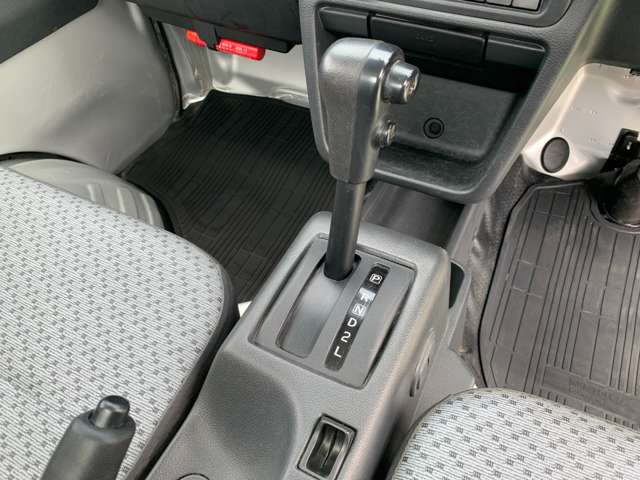 日産 ＮＴ１００クリッパー ６６０ ＤＸ R5年 (関東) 99