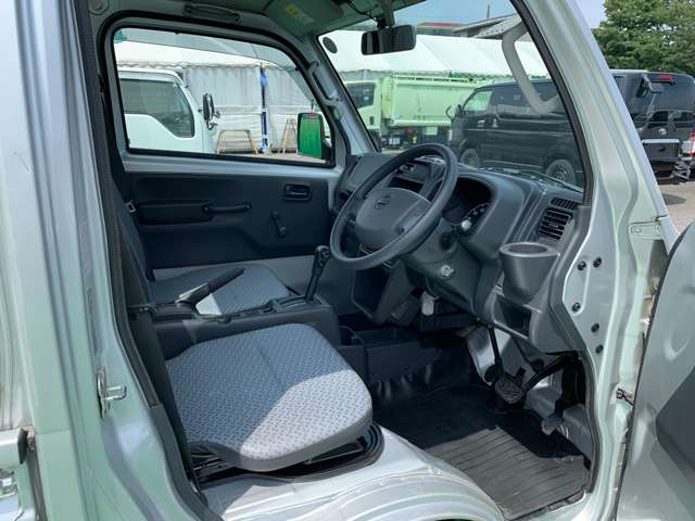 日産 ＮＴ１００クリッパー ６６０ ＤＸ R5年 (関東) 99