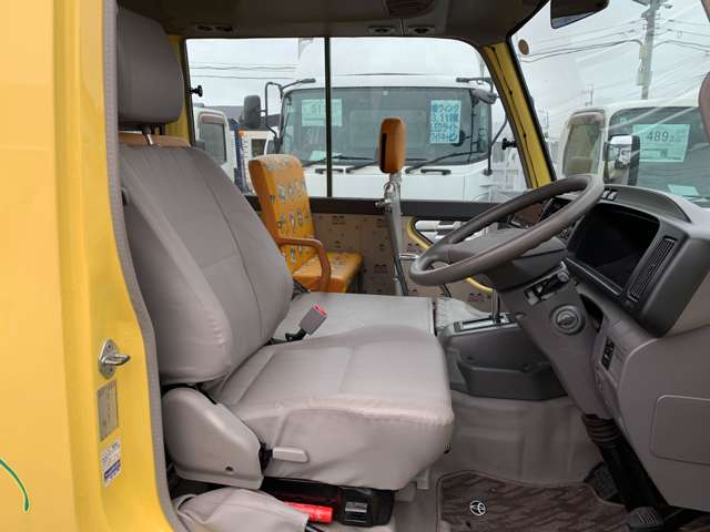 トヨタ コースター ４．０Ｄターボ H27年 (関東) 99