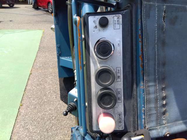 日野自動車 デュトロ ４．０Ｄ H26年 (関東) 99