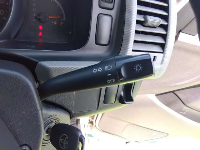 トヨタ ハイエースバン ３．０ ＤＸ ロング ディーゼルターボ H25年 (関東) 99