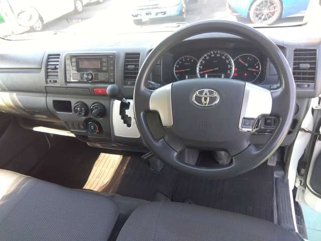 トヨタ ハイエースバン ２．８ ＤＸ ロング ディーゼルターボ H30年 (関東) 99