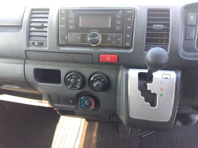 トヨタ ハイエースバン ２．８ ＤＸ ロング ディーゼルターボ H30年 (関東) 99
