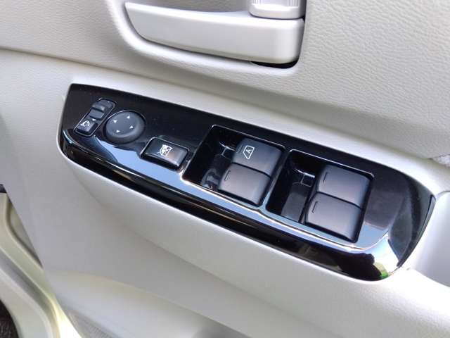 日産 ルークス ６６０ Ｘ R4年 (関東) 99