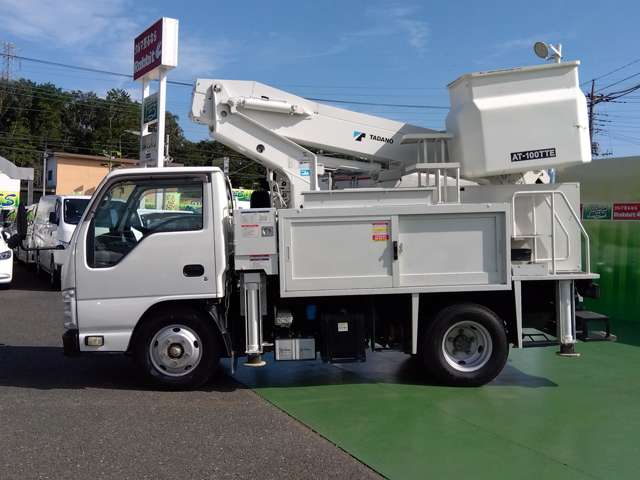 いすゞ エルフ ３．０Ｄターボ R1年 (関東) 99