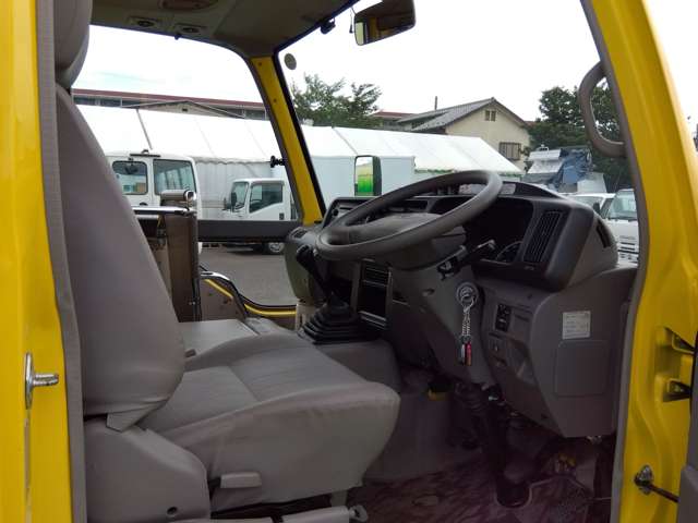 トヨタ コースター ４．０Ｄターボ H25年 (関東) 99