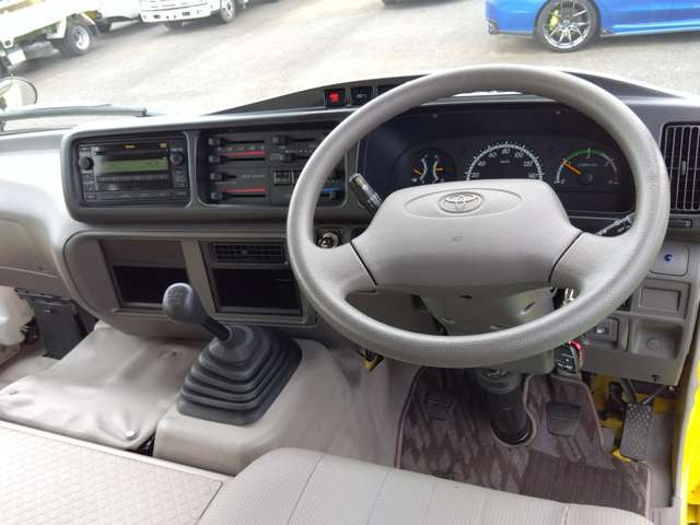 トヨタ コースター ４．０Ｄターボ H25年 (関東) 99
