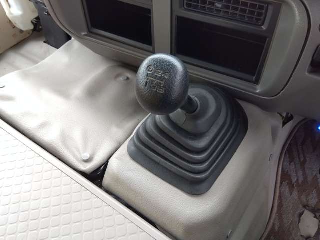 トヨタ コースター ４．０Ｄターボ H25年 (関東) 99