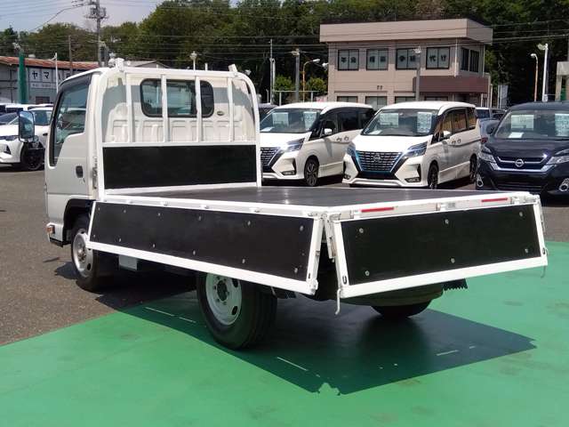 マツダ タイタン ３．０Ｄターボ R2年 (関東) 99