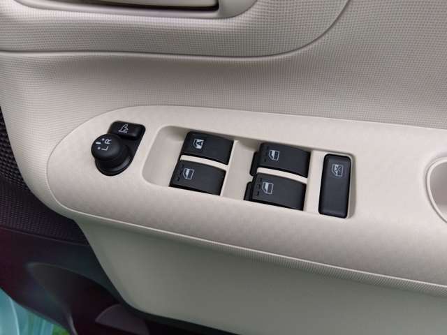 ダイハツ ムーヴ　キャンバス ６６０ Ｌ ＳＡＩＩ H29年 (関東) 99