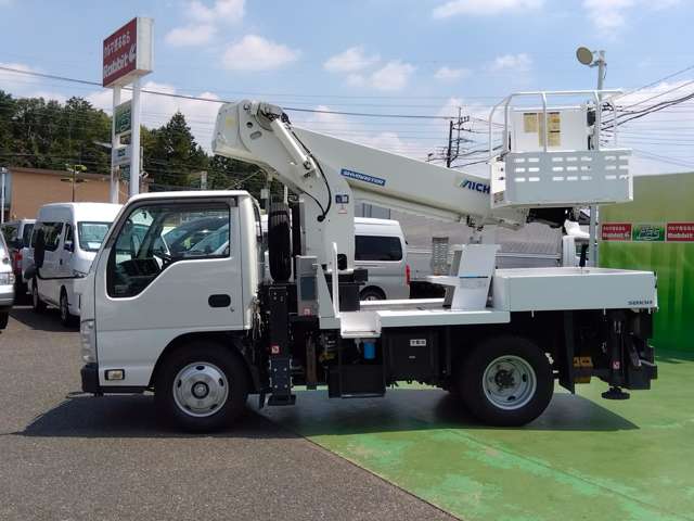 いすゞ エルフ ３．０Ｄターボ H28年 (関東) 99