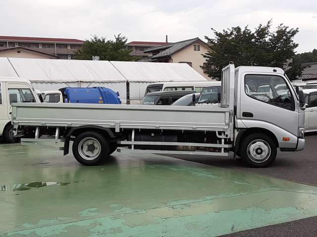 日野自動車 デュトロ ４．０Ｄターボ R1年 (関東) 99