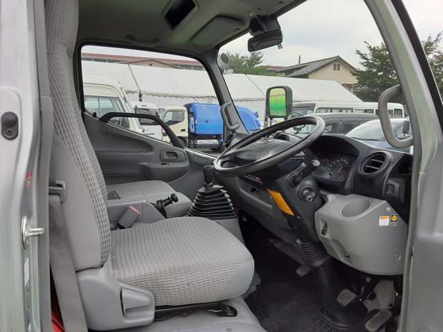 日野自動車 デュトロ ４．０Ｄターボ R1年 (関東) 99