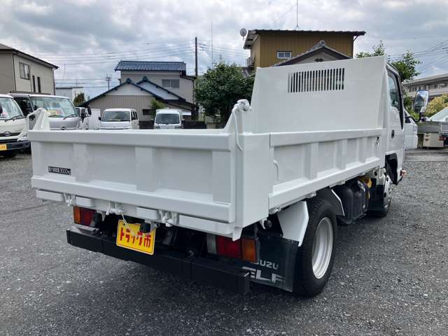 いすゞ エルフ 積載３Ｔ H29年 (関東) 99