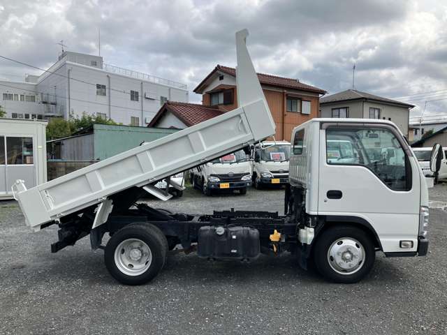 いすゞ エルフ 積載３Ｔ H29年 (関東) 99