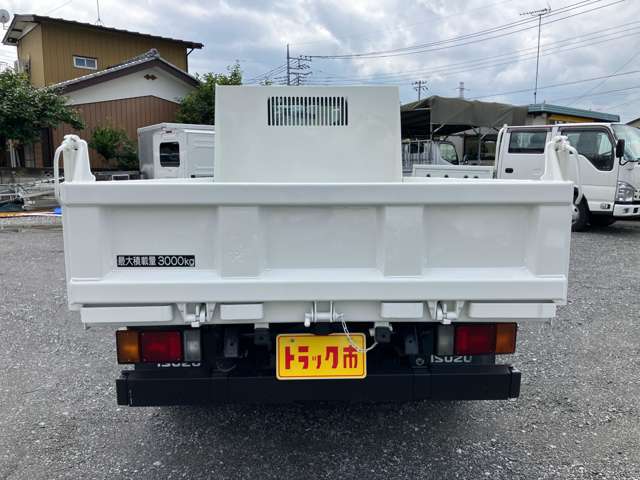 いすゞ エルフ 積載３Ｔ H29年 (関東) 99