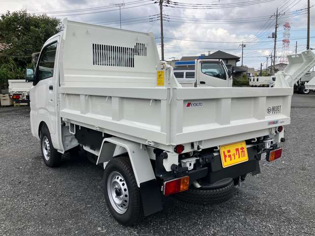 ダイハツ ハイゼットトラック ６６０ 多目的ダンプ ＰＴＯ式 ３方開 ４ＷＤ R7年 (関東) 99