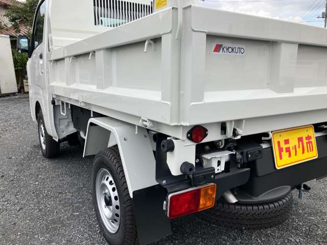ダイハツ ハイゼットトラック ６６０ 多目的ダンプ ＰＴＯ式 ３方開 ４ＷＤ R7年 (関東) 99