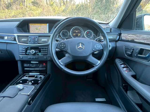 メルセデスベンツ Ｅクラス Ｅ３００　アバンギャルド H22年 (関東) 99